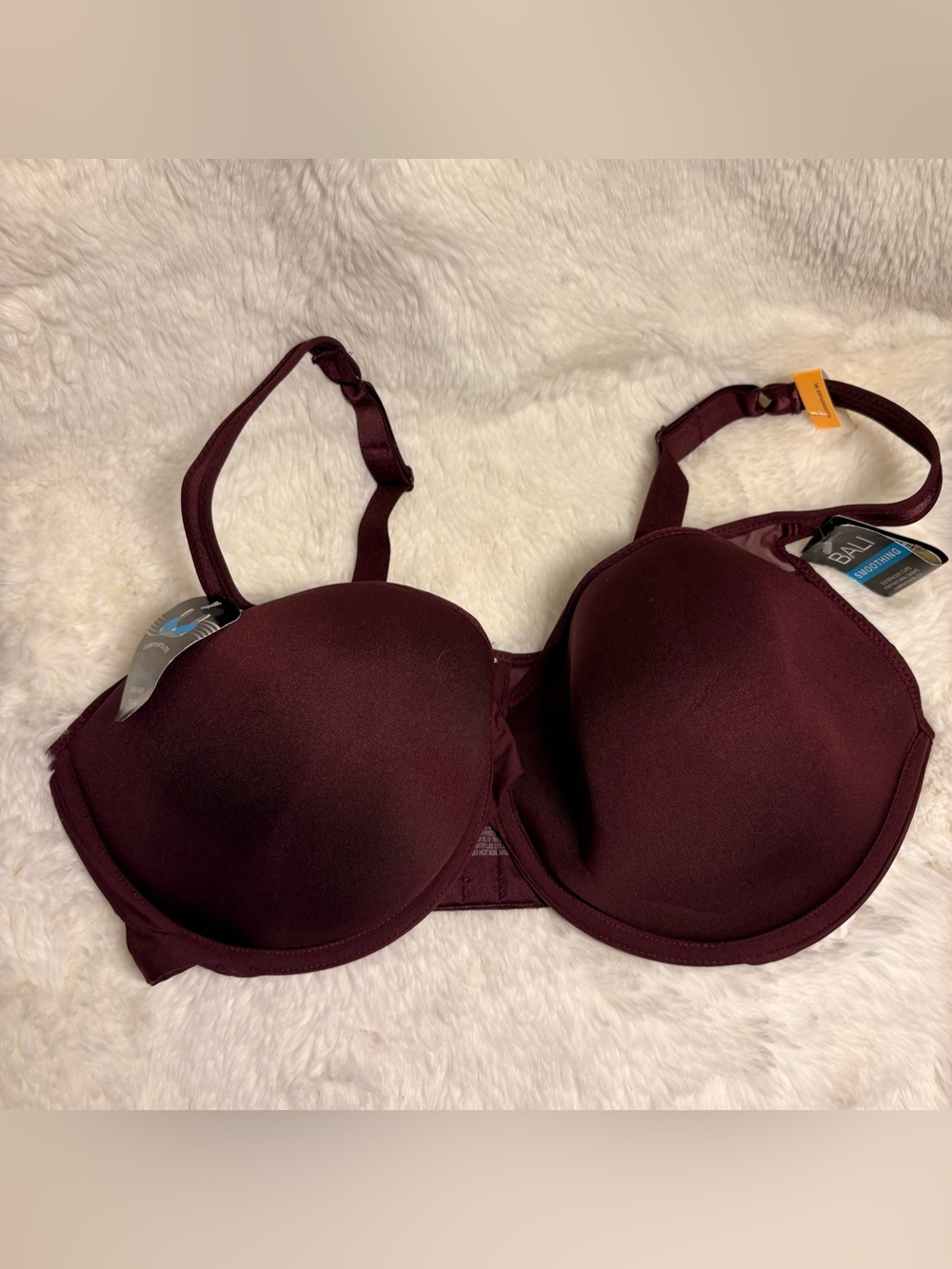 BALI Burgundy Smoothing 3-D Spacer Cups Bra, NWT, Size 38DD